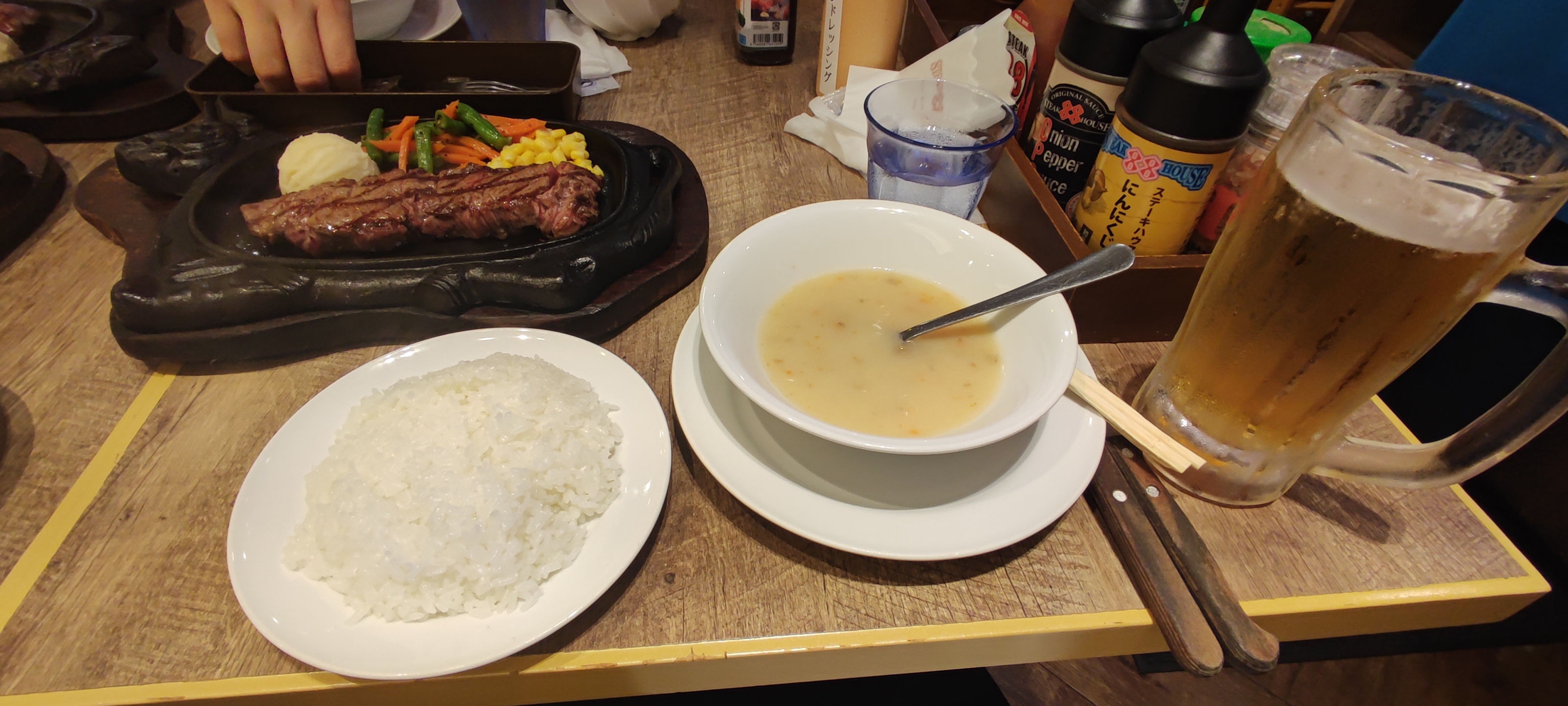 ステーキハウス88のステーキ